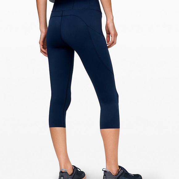 Lululemon Fast and Free Crop 21” - Picture 4 of 7